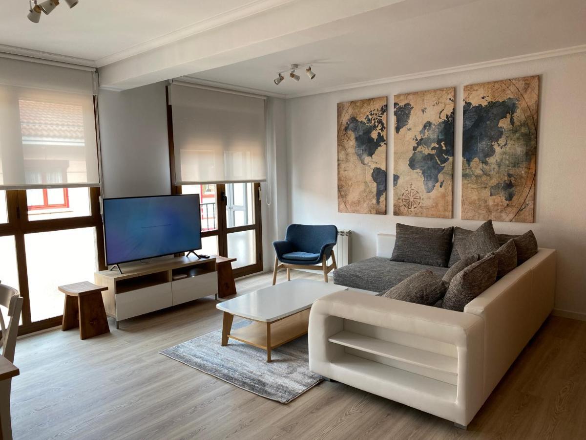 Precioso Apartamento A Estrenar En El Centro De Ezcaray 6-8 Pax ภายนอก รูปภาพ